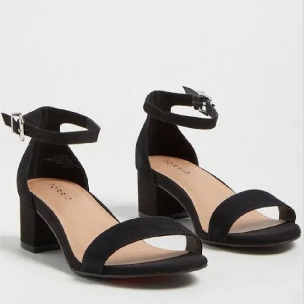 Black Ankle Strap Block Heel Sandals Wide Width